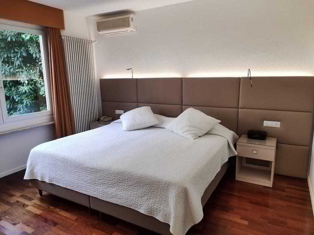Hotel Campione Bissone Kültér fotó