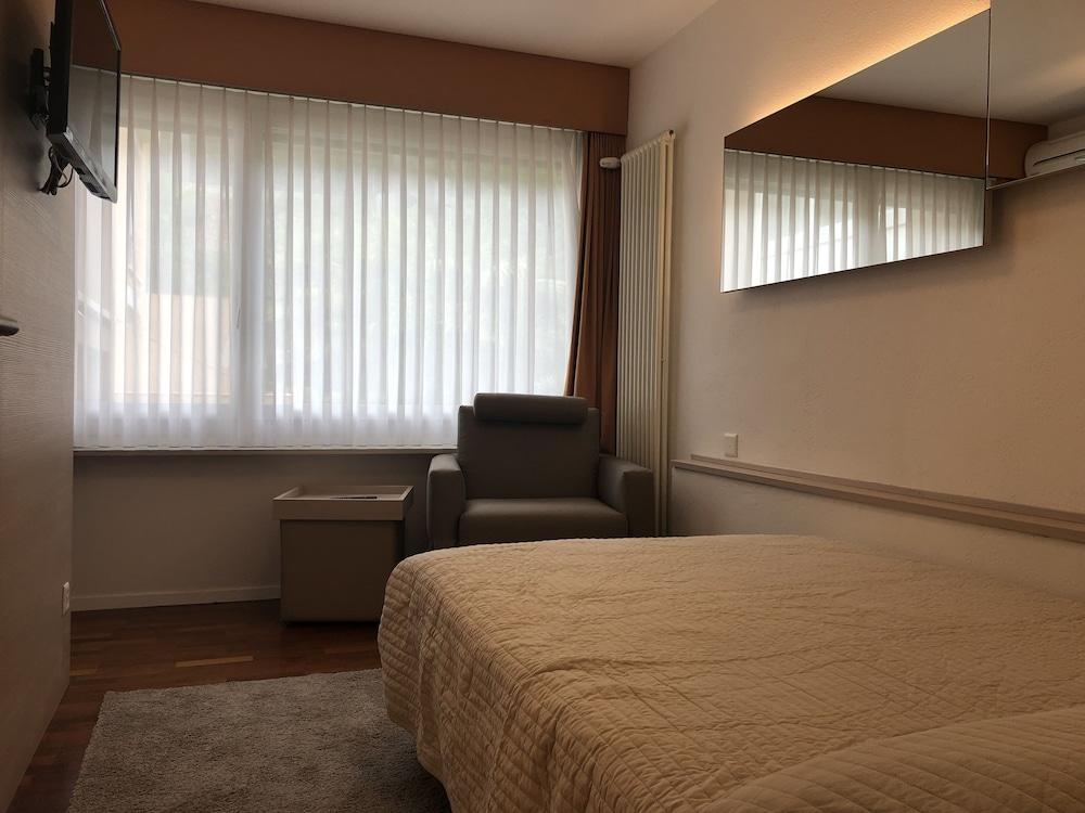 Hotel Campione Bissone Kültér fotó