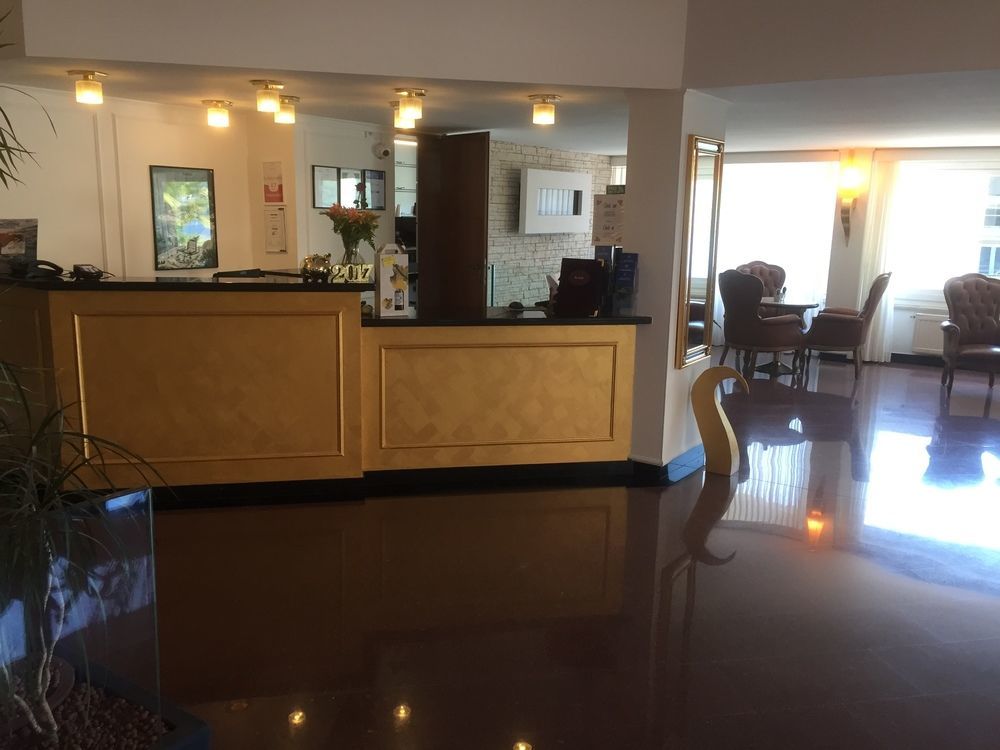 Hotel Campione Bissone Kültér fotó